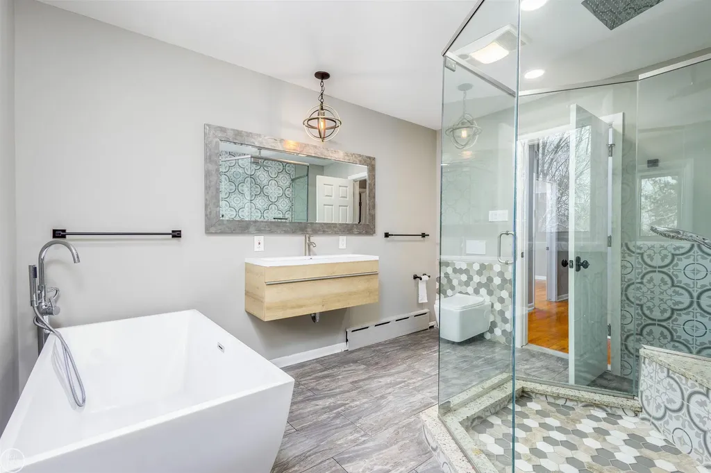 6026 Via Toscana Street Troy City MI 48085