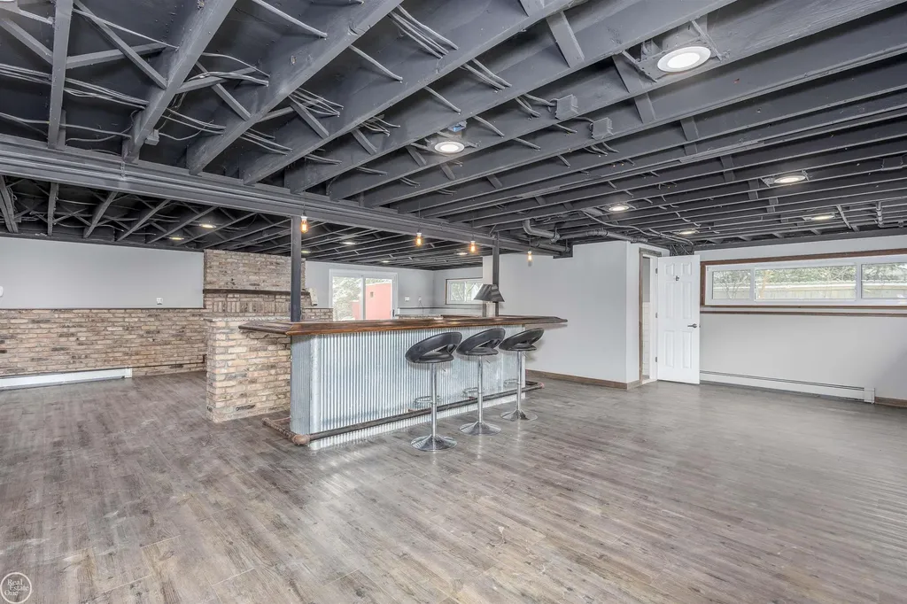 6026 Via Toscana Street Troy City MI 48085