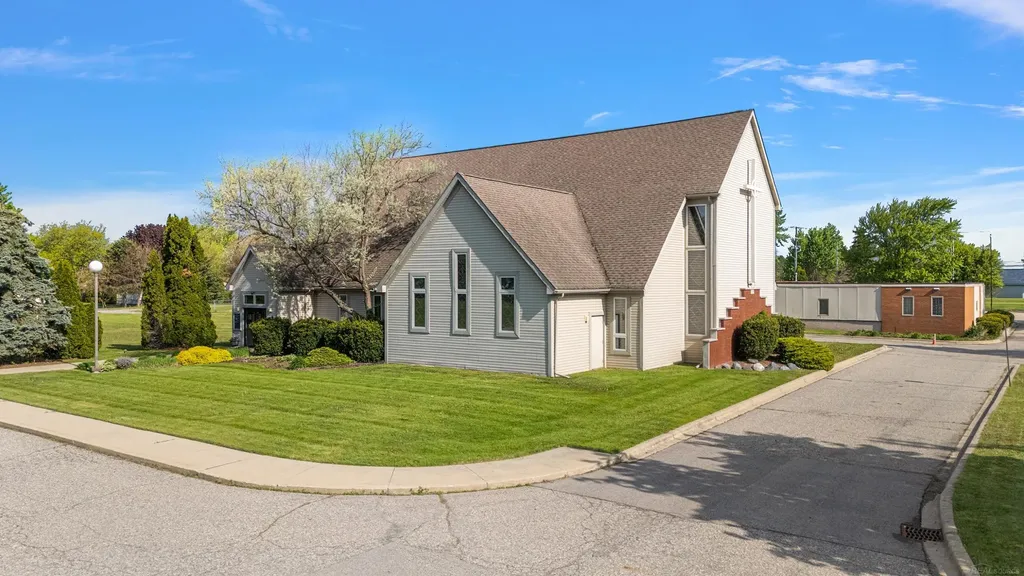 42681 Hayes Road Sterling Heights City MI 48313