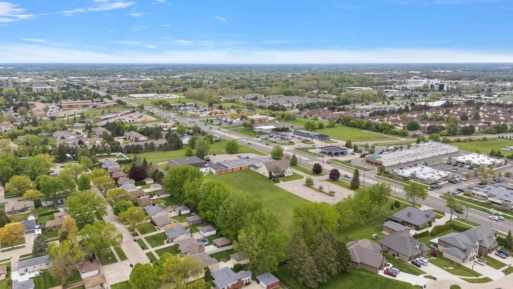 42681 Hayes Road Sterling Heights City MI 48313
