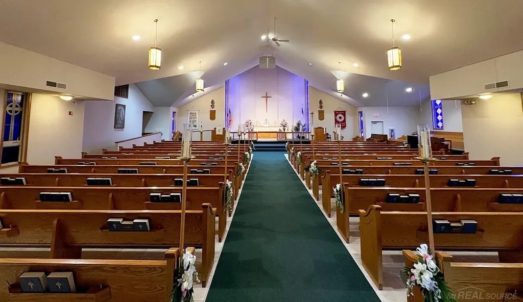 42681 Hayes Road Sterling Heights City MI 48313