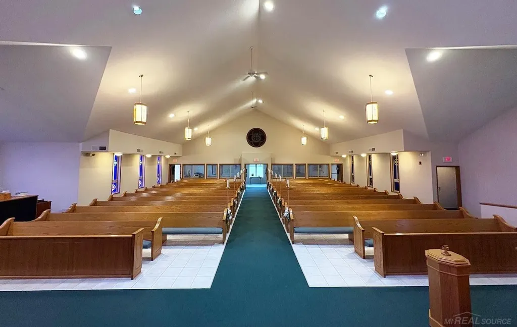 42681 Hayes Road Sterling Heights City MI 48313