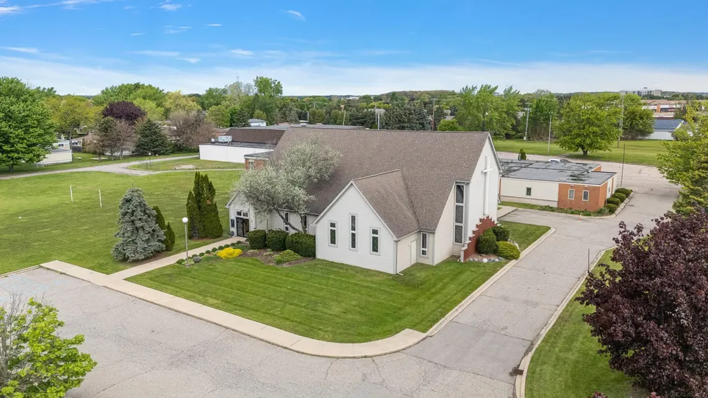 42681 Hayes Road Sterling Heights City MI 48313