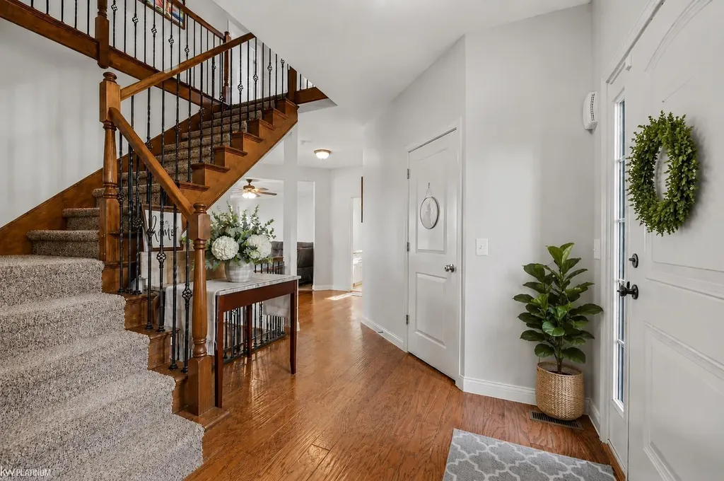 31078 Lions Pointe Drive Chesterfield Township MI 48047