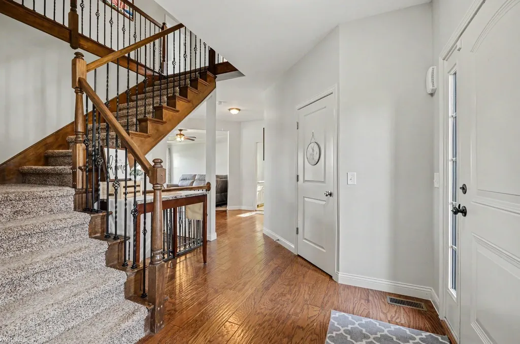 31078 Lions Pointe Drive Chesterfield Township MI 48047