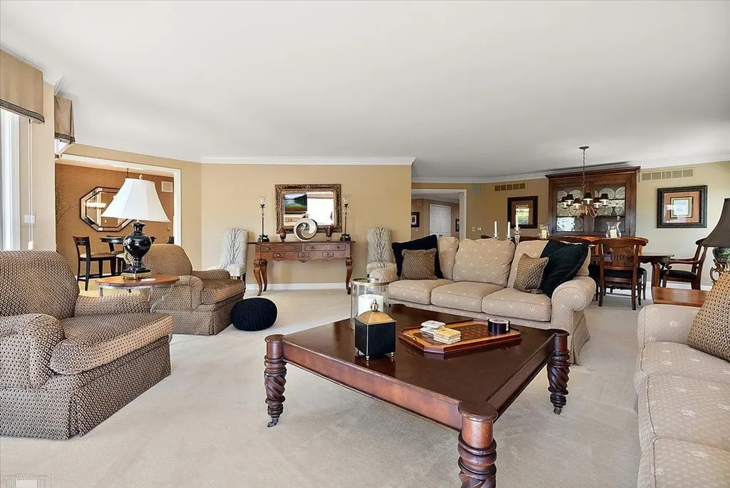 26151 Harbour Pointe Drive Harrison Charter Township MI 48045