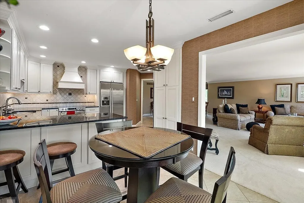 26151 Harbour Pointe Drive Harrison Charter Township MI 48045
