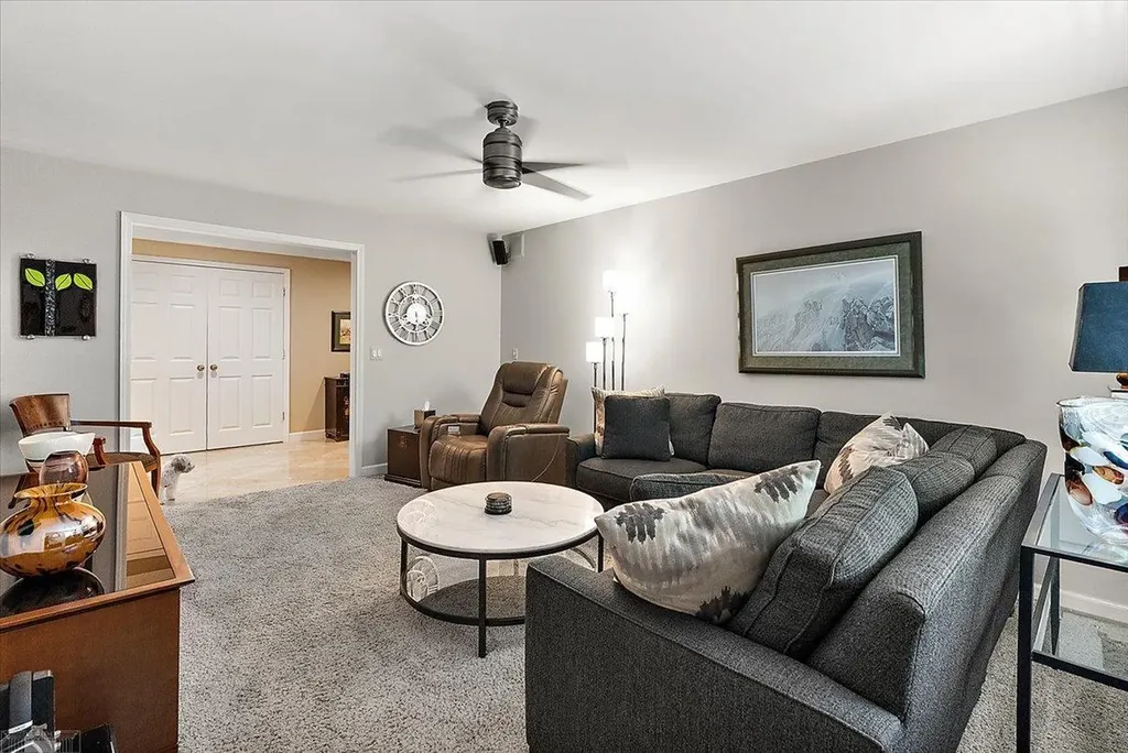 26151 Harbour Pointe Drive Harrison Charter Township MI 48045