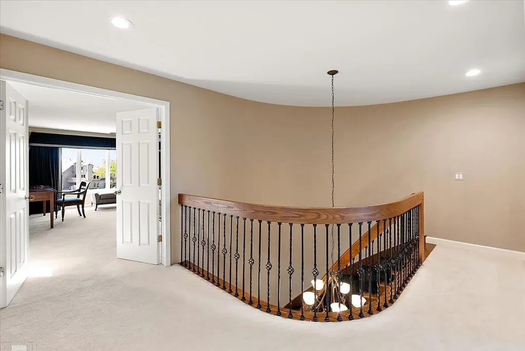 26151 Harbour Pointe Drive Harrison Charter Township MI 48045