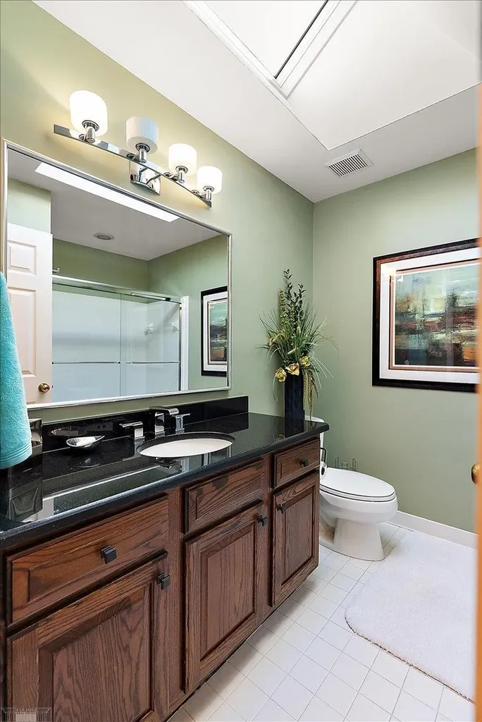 26151 Harbour Pointe Drive Harrison Charter Township MI 48045