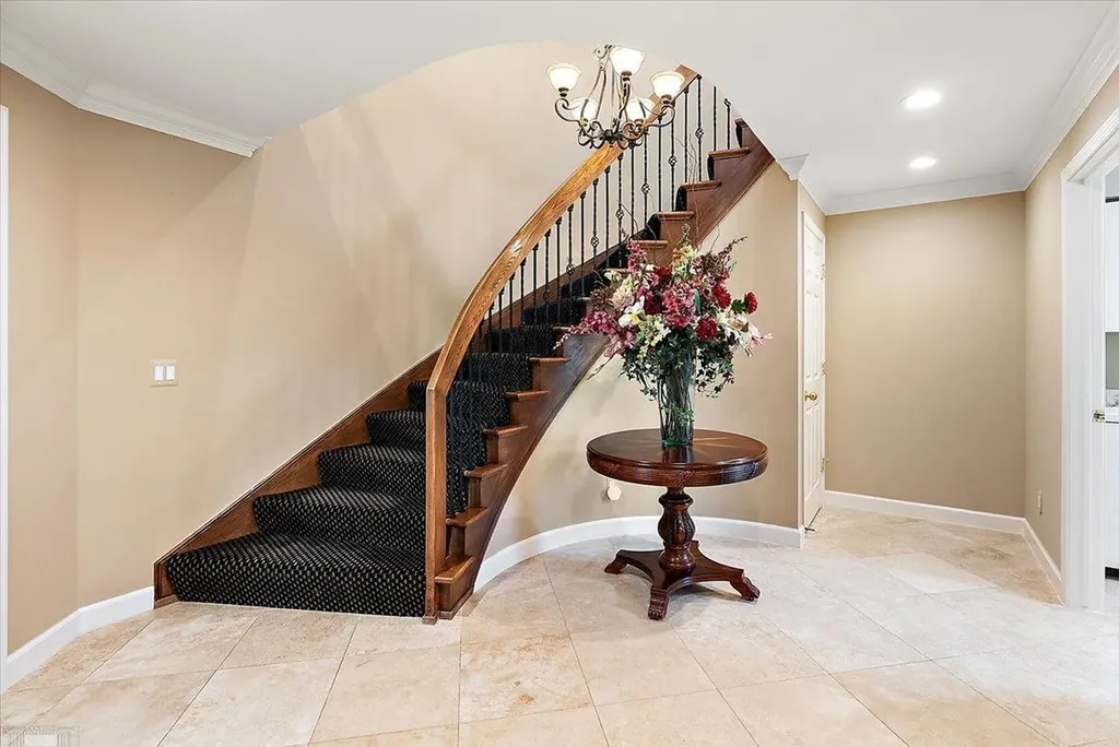 26151 Harbour Pointe Drive Harrison Charter Township MI 48045