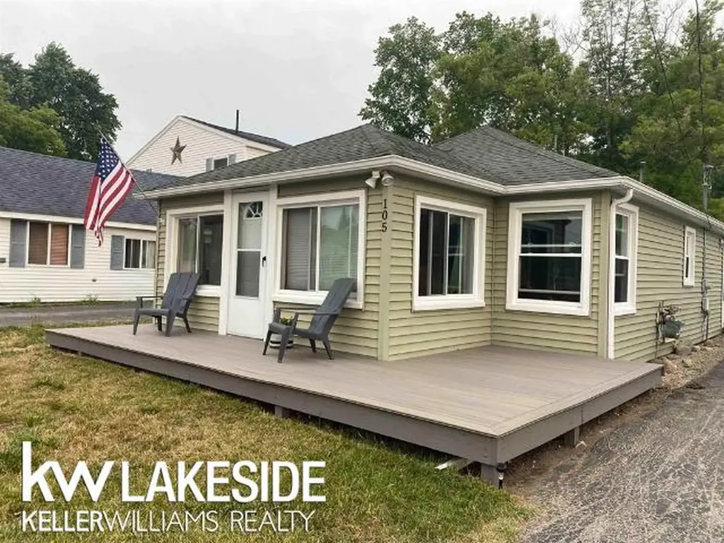 105 Wells Street Roscommon Township MI 48630