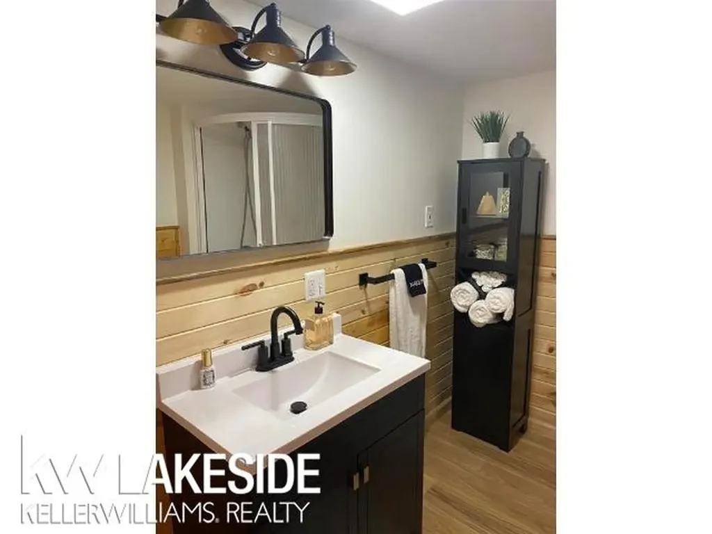 105 Wells Street Roscommon Township MI 48630