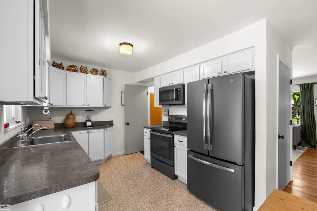 218 Ewell Street Romeo Village MI 48065