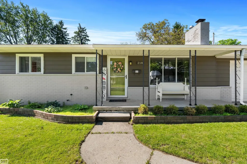 218 Ewell Street Romeo Village MI 48065