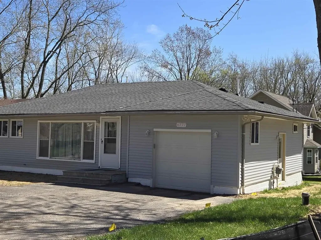 6777 Dandison Boulevard West Bloomfield Charter Township MI 48324