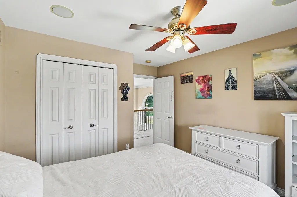 38035 Pointe Rosa Street Harrison Charter Township MI 48045