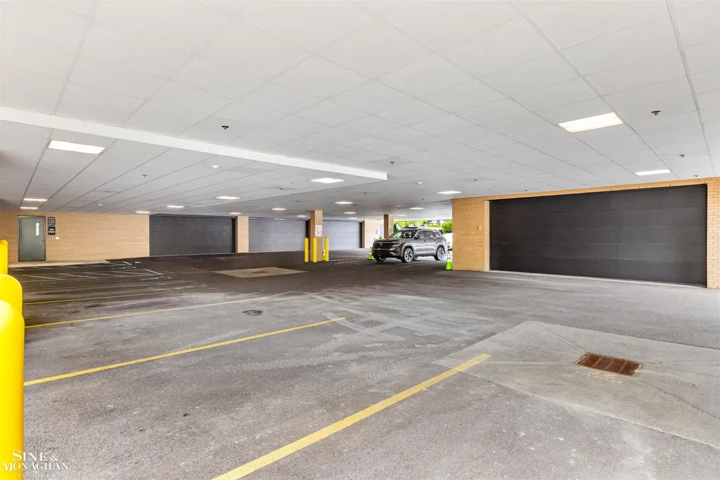 804 N Main Street Rochester City MI 48307