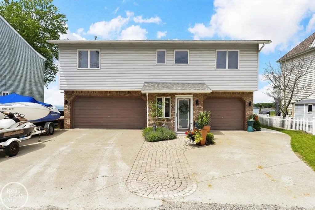 7860 Belle Brae Lane Ira Township MI 48023