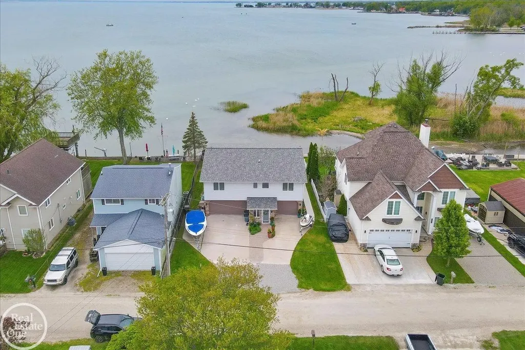 7860 Belle Brae Lane Ira Township MI 48023