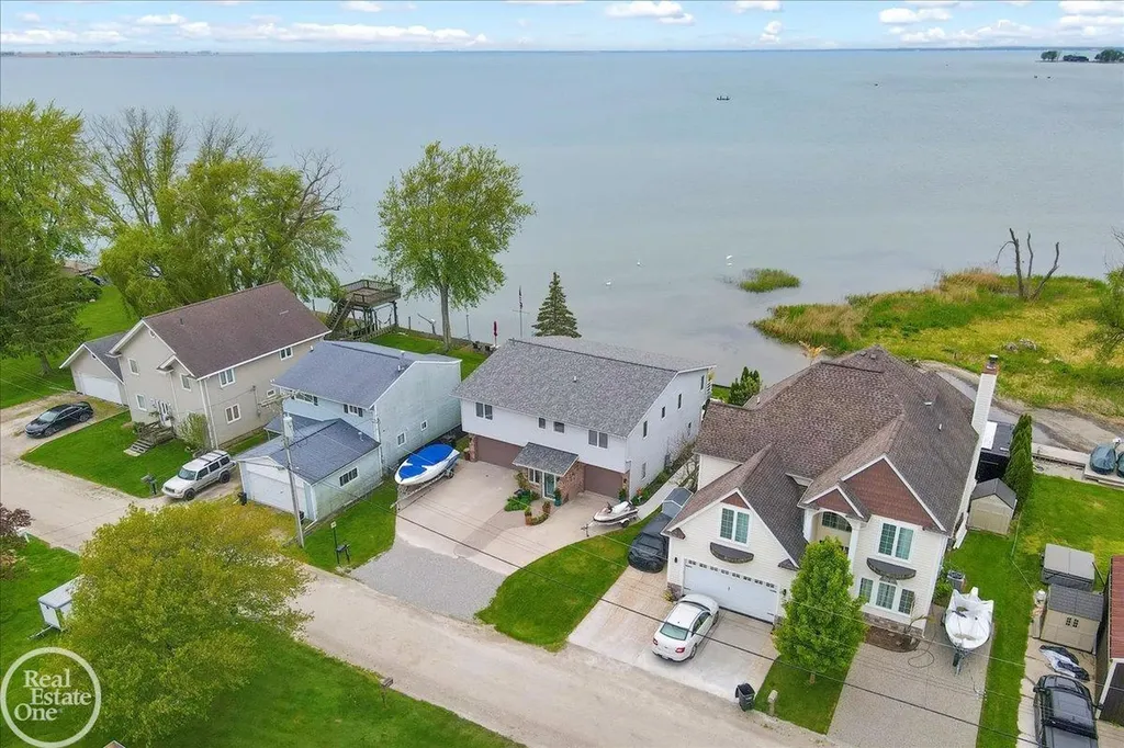 7860 Belle Brae Lane Ira Township MI 48023