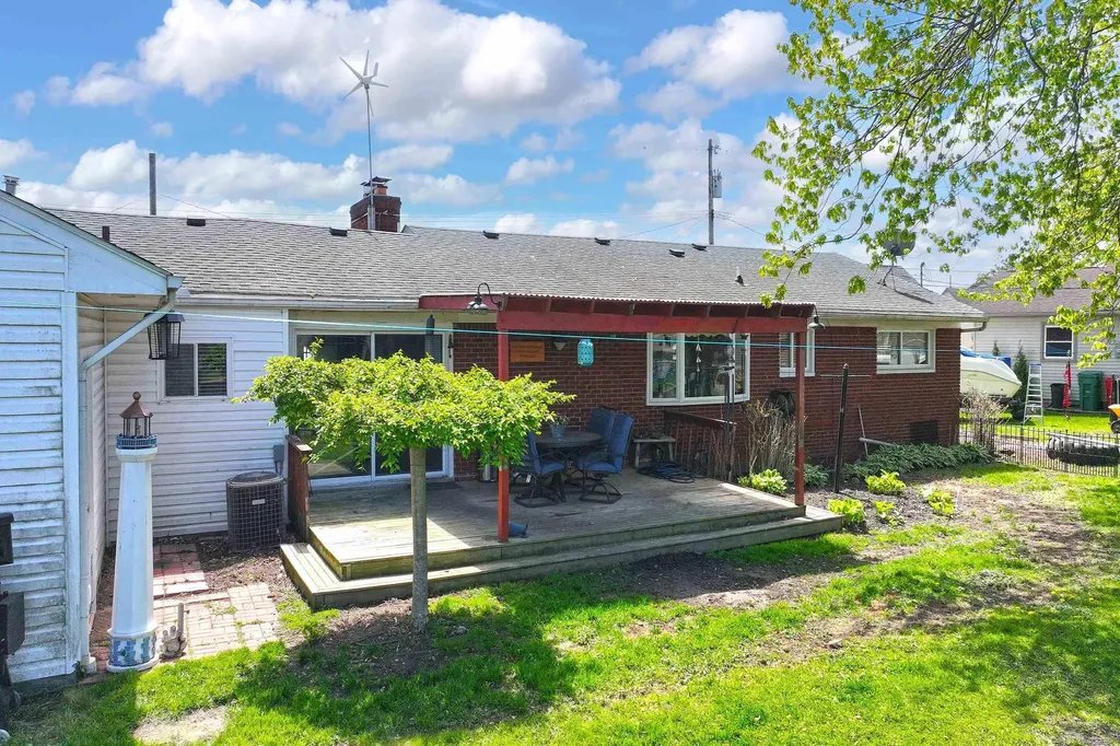 46891 Roselane Drive Chesterfield Township MI 48047