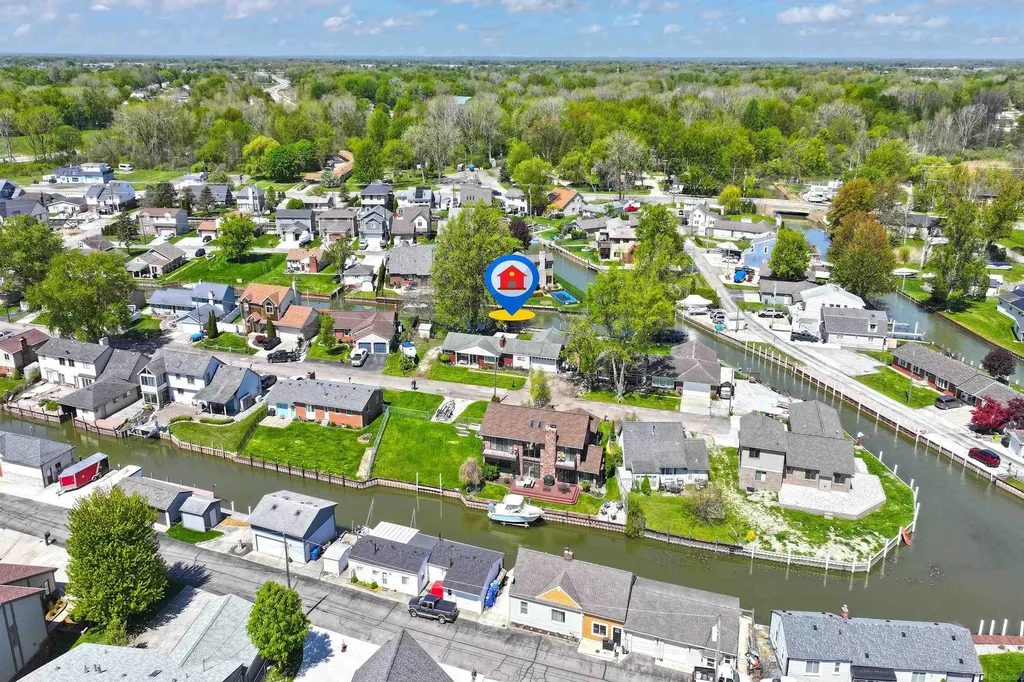 46891 Roselane Drive Chesterfield Township MI 48047