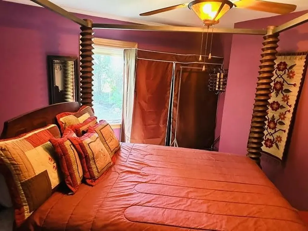 49905 North Avenue Macomb Township MI 48042