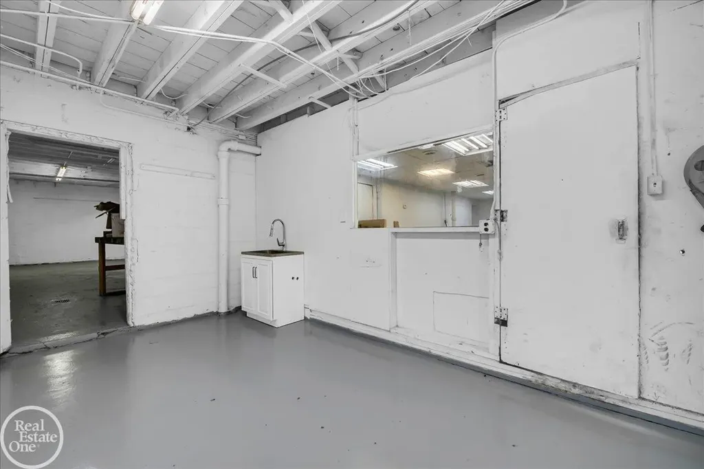 2026 Lapeer Road Port Huron City MI 48060