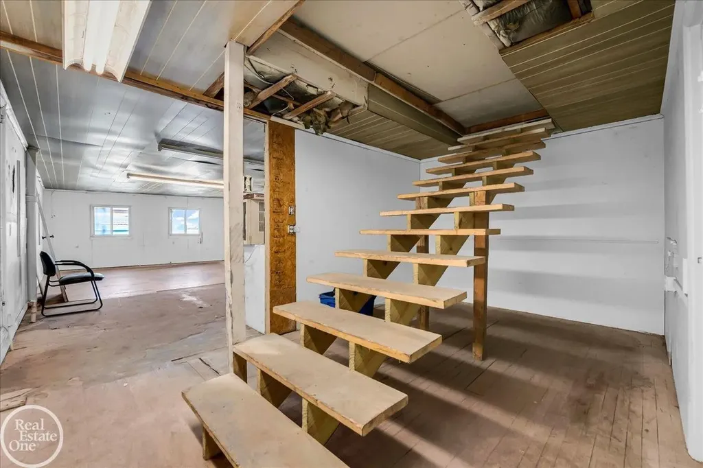 2026 Lapeer Road Port Huron City MI 48060