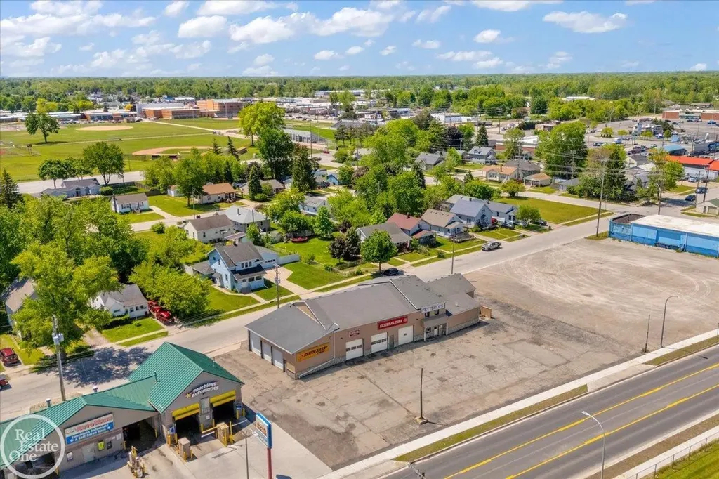 2026 Lapeer Road Port Huron City MI 48060