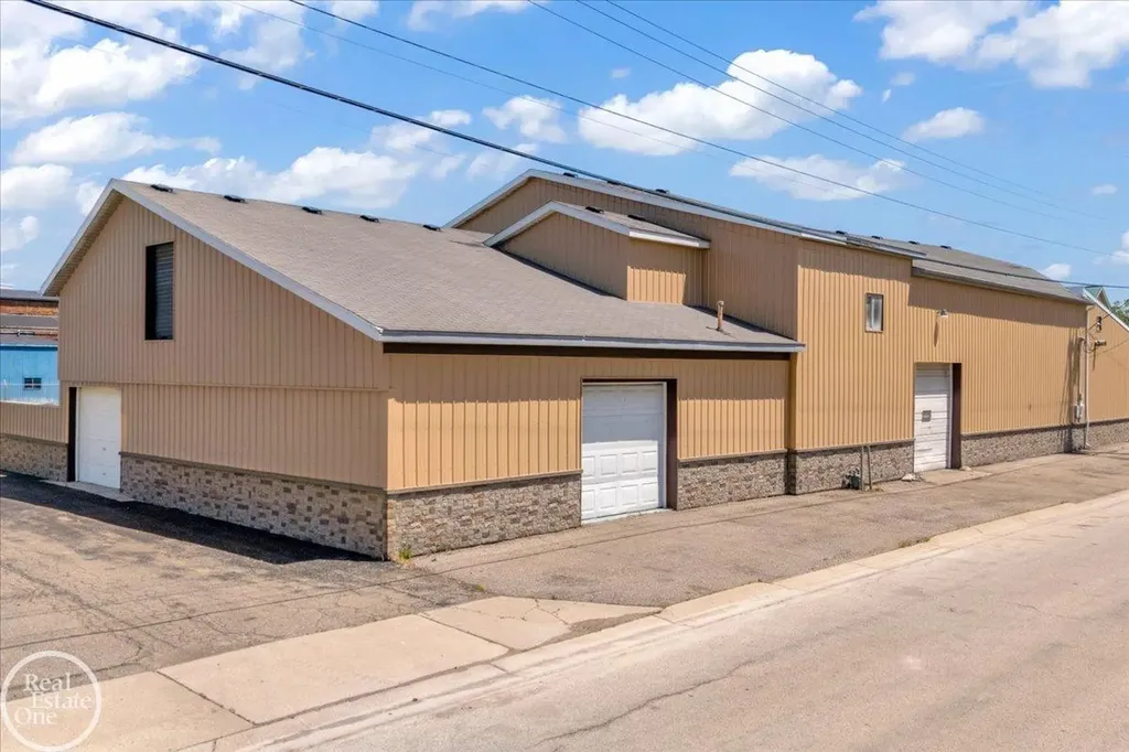 2026 Lapeer Road Port Huron City MI 48060