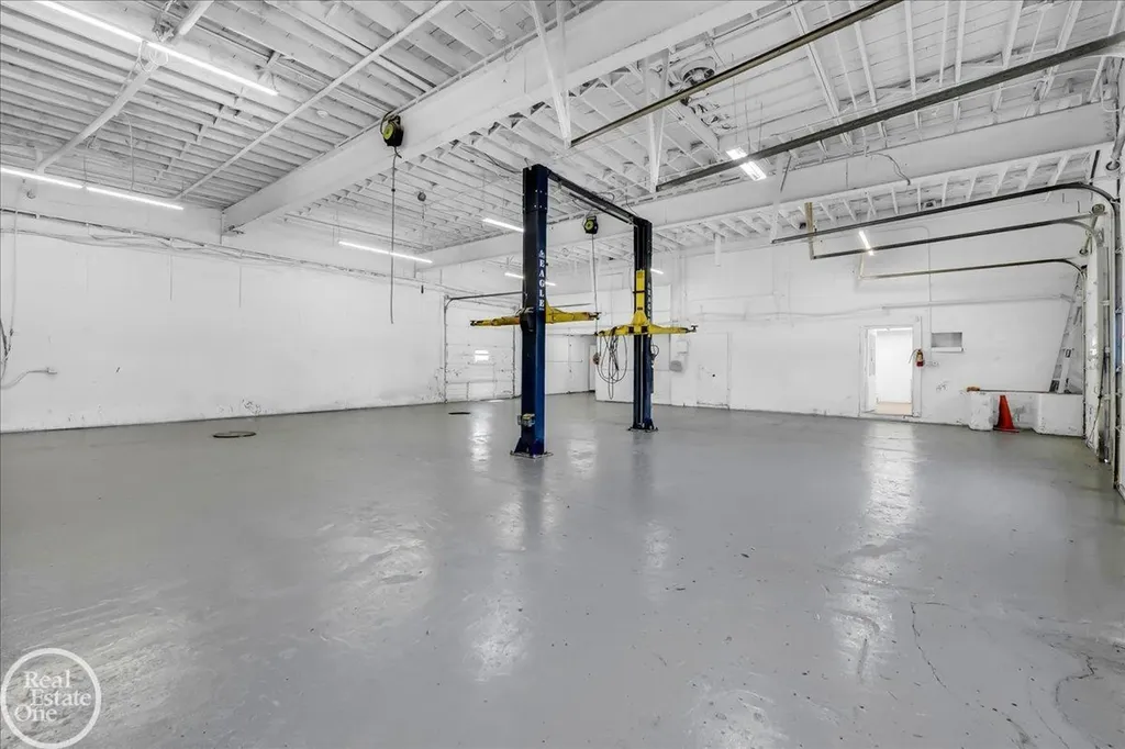 2026 Lapeer Road Port Huron City MI 48060