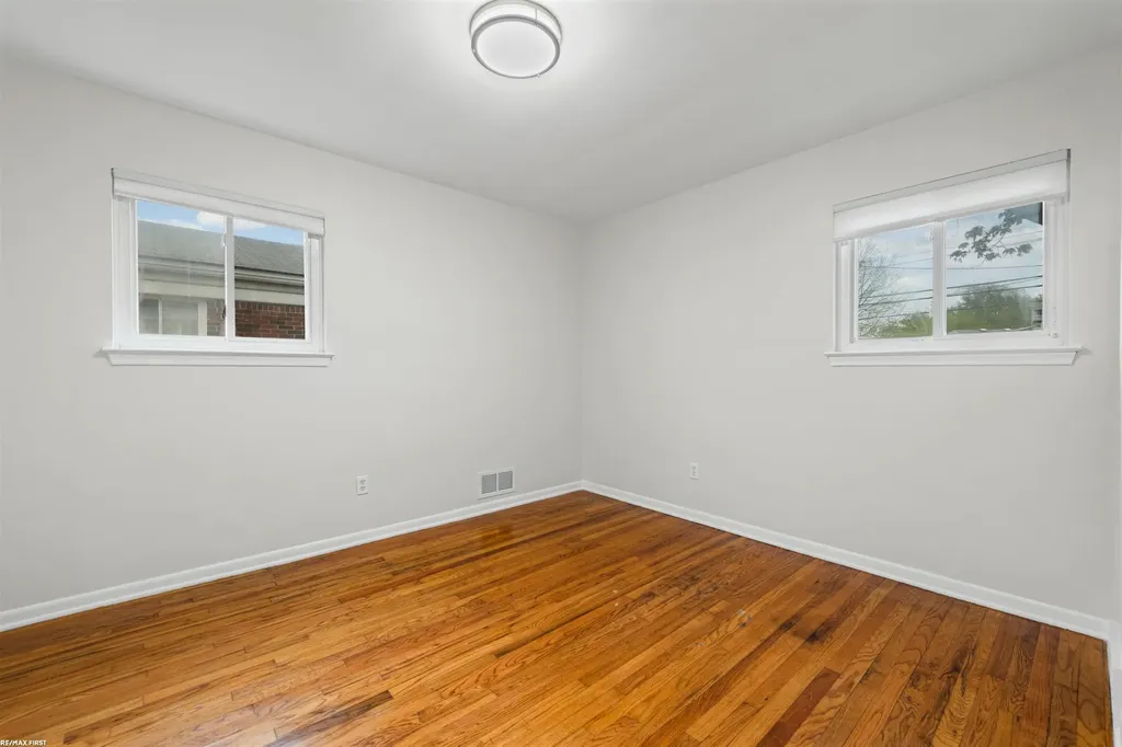 31720 Saint Margaret Street St. Clair Shores City MI 48082