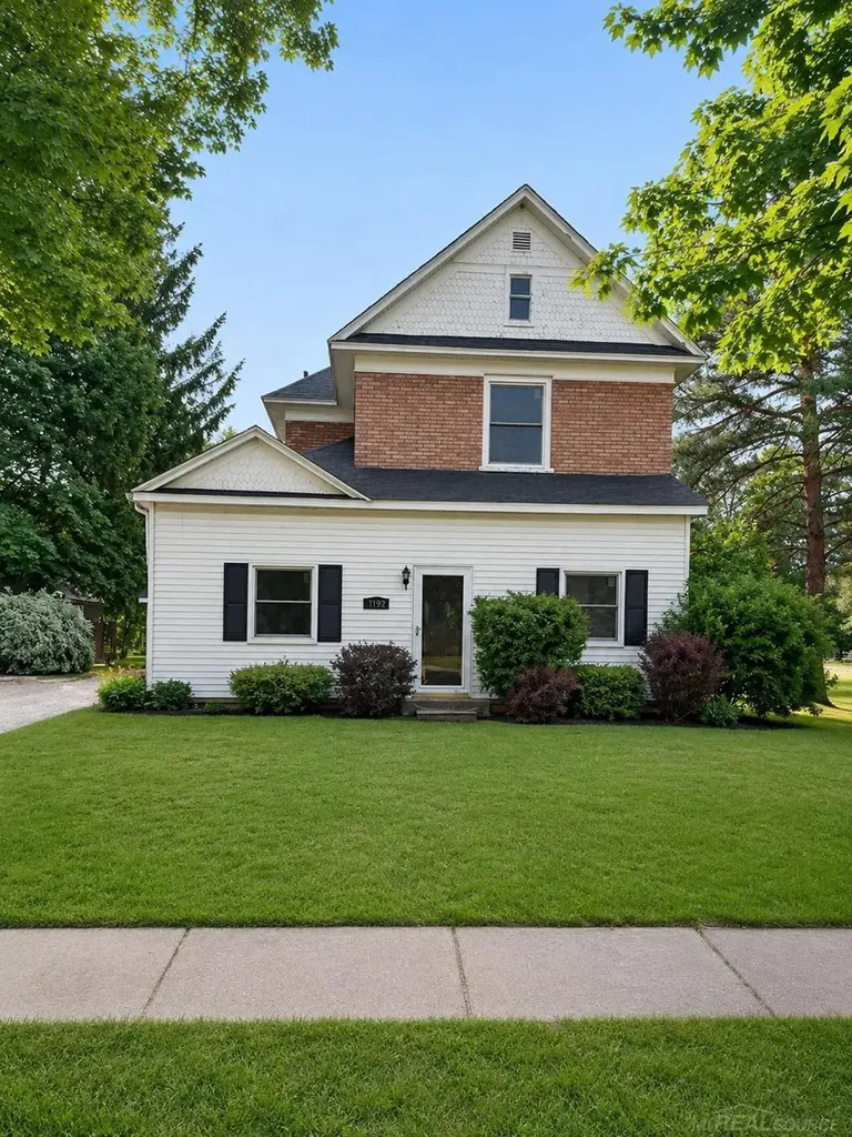 4192 Seeger Street Cass City Village MI 48726
