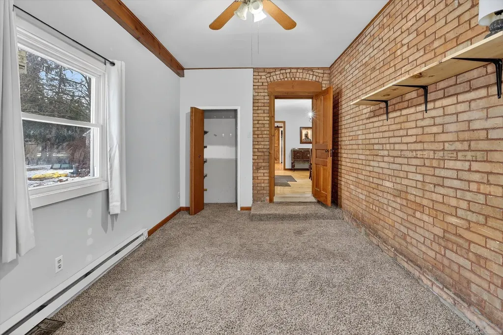 4192 Seeger Street Cass City Village MI 48726