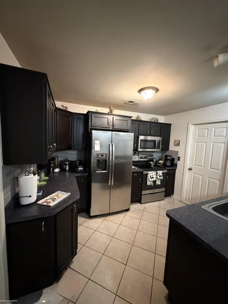 45683 Gable Drive Macomb Township MI 48044