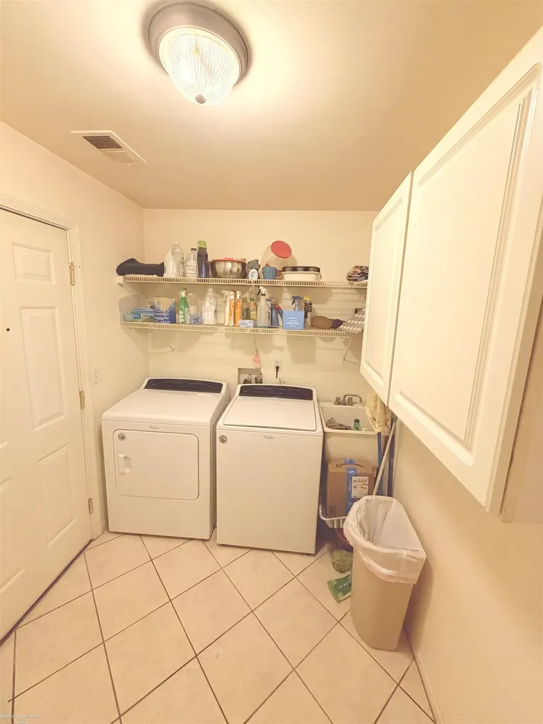 45683 Gable Drive Macomb Township MI 48044
