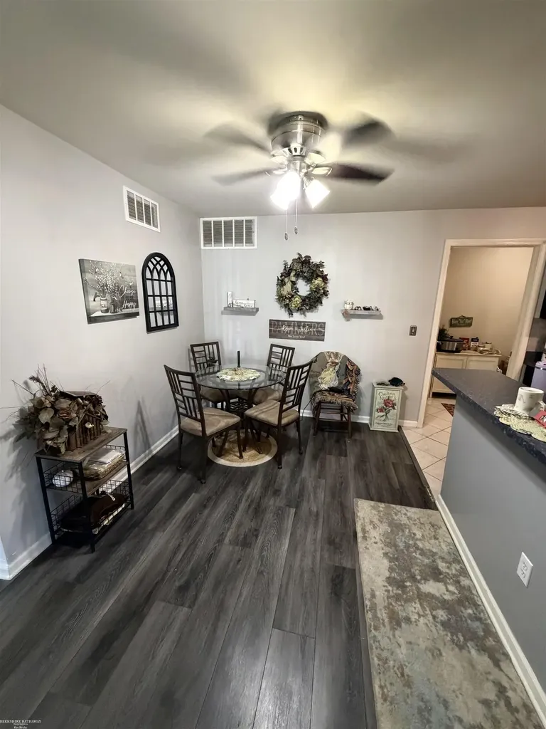 45683 Gable Drive Macomb Township MI 48044
