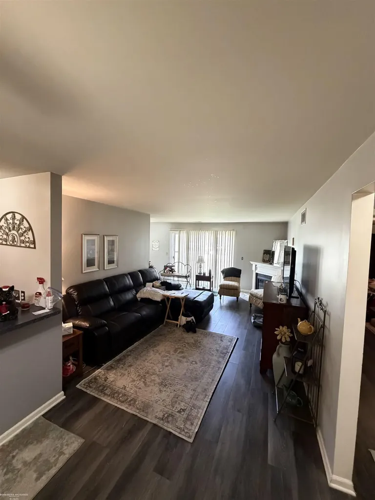 45683 Gable Drive Macomb Township MI 48044