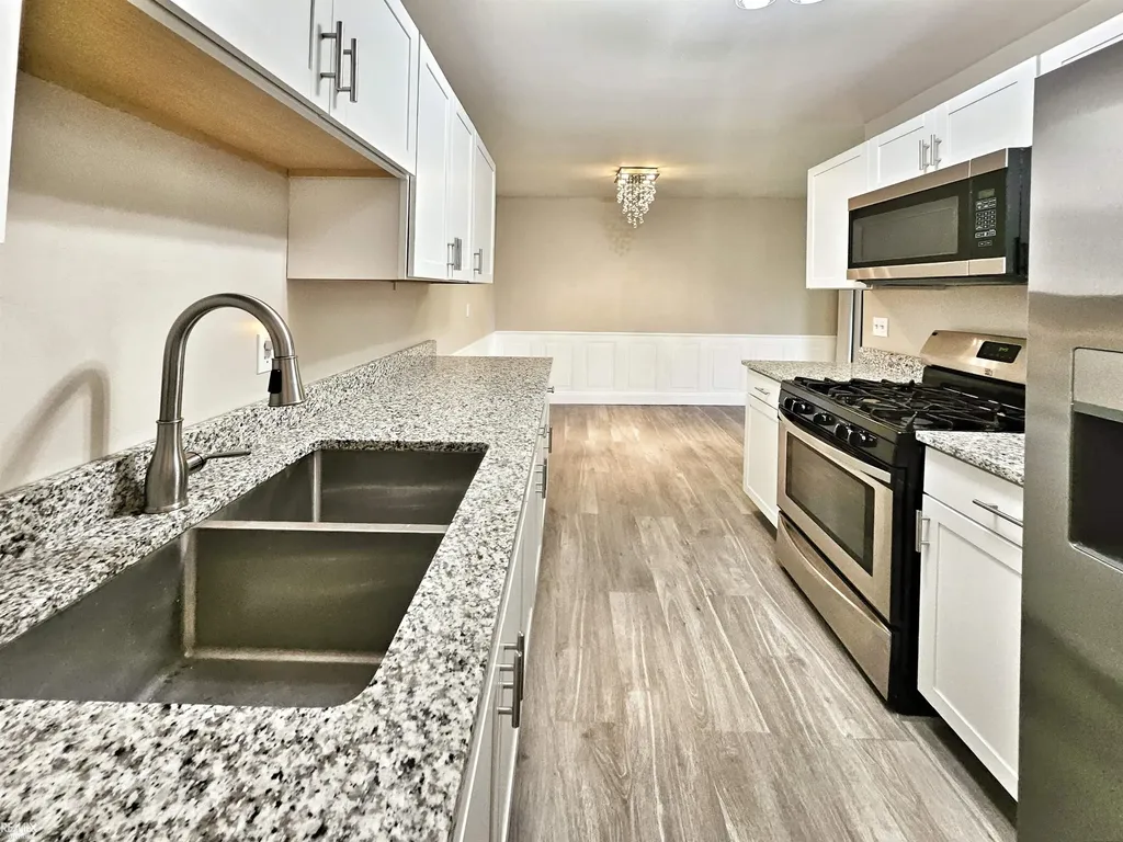 33799 Bayview Drive Chesterfield Township MI 48047