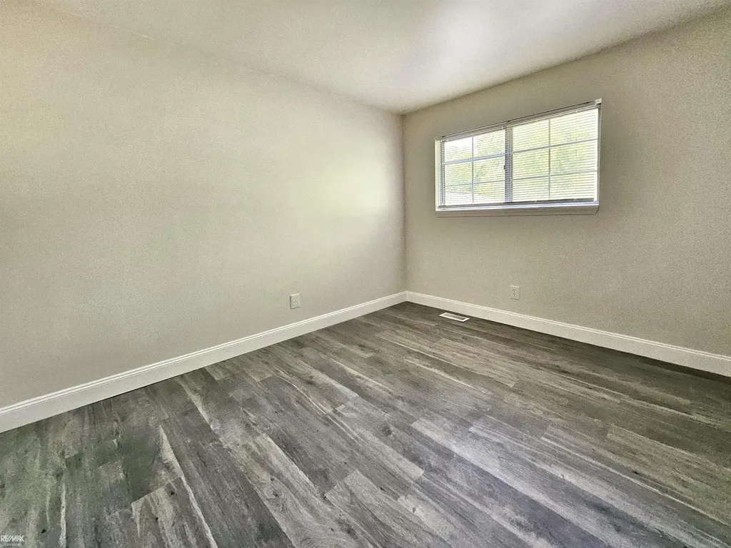 33799 Bayview Drive Chesterfield Township MI 48047