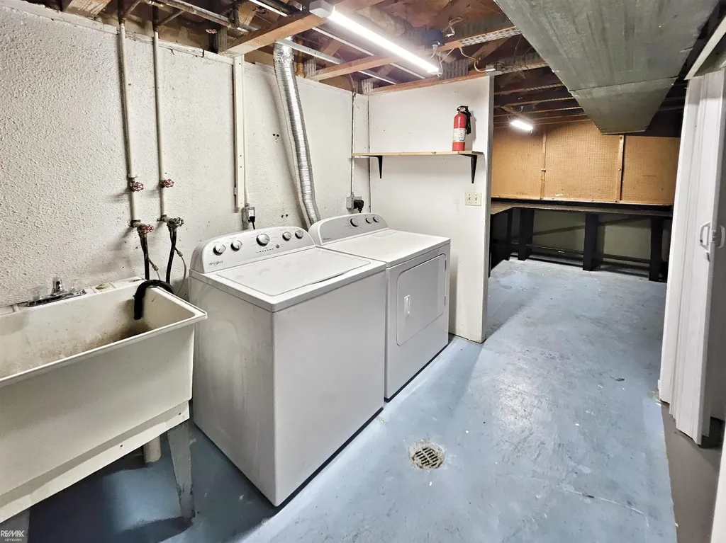 33799 Bayview Drive Chesterfield Township MI 48047