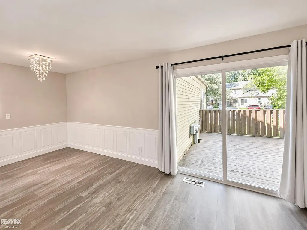 33799 Bayview Drive Chesterfield Township MI 48047