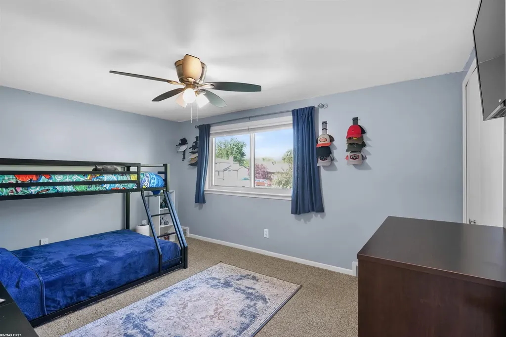 46368 Community Center Drive Chesterfield Township MI 48047
