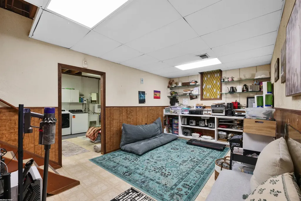 46368 Community Center Drive Chesterfield Township MI 48047