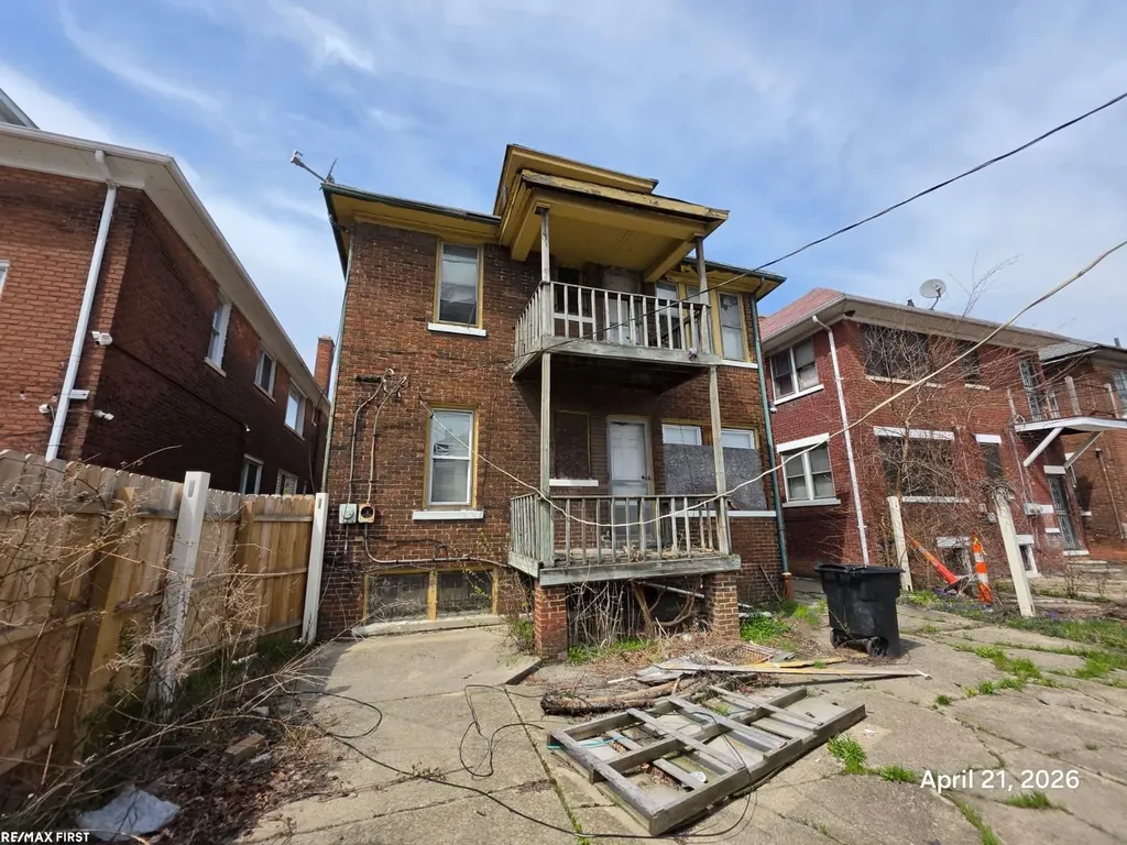 2275 Taylor Street Detroit City MI 48206