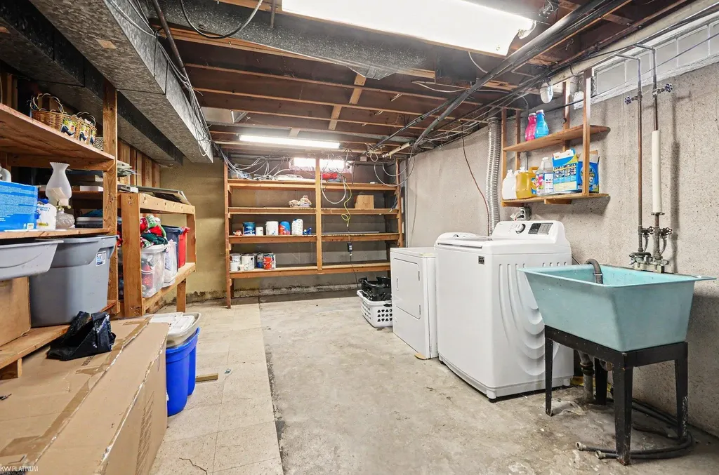 29808 Maplegrove Street St. Clair Shores City MI 48082