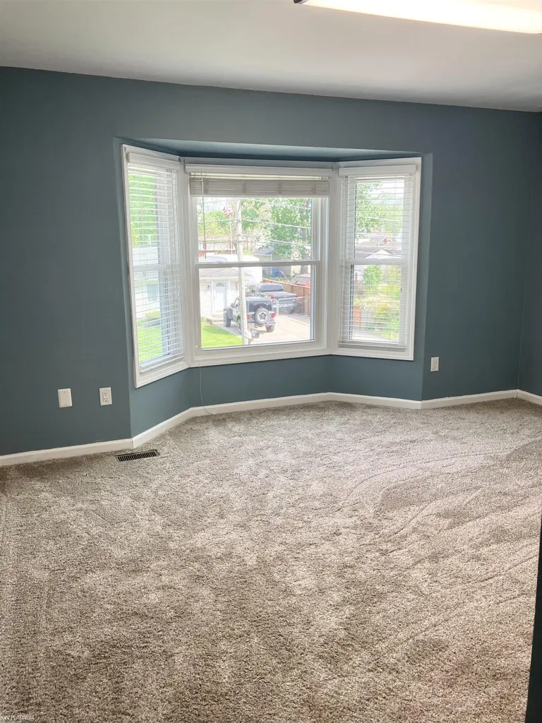 36251 Milo Street New Baltimore City MI 48047