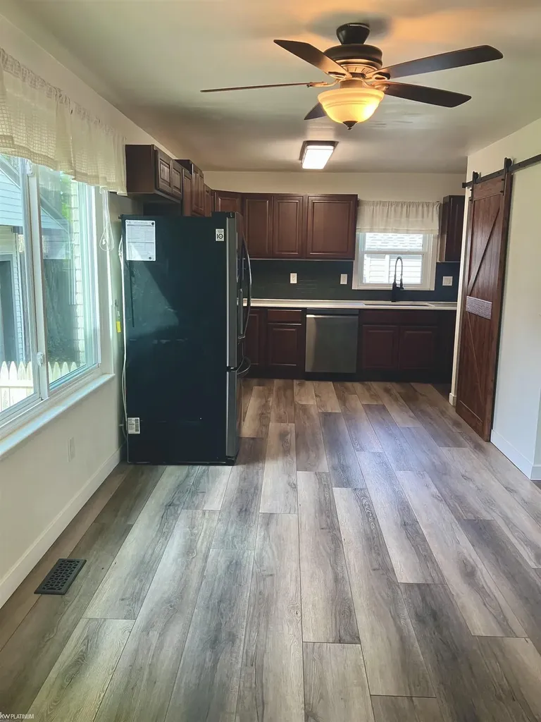 36251 Milo Street New Baltimore City MI 48047